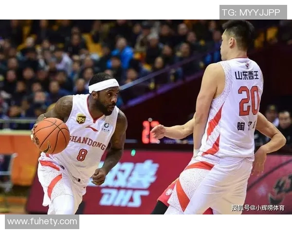 重庆羽毛球队以71分稳居锦标赛积分榜首位展现强劲实力