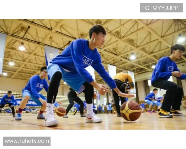 武汉篮球队防守革新之路：从传统到现代的全面转型与探索