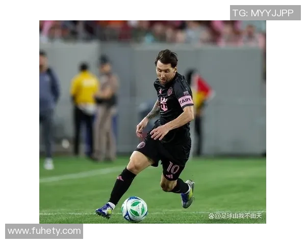 足球明星个人品牌的崛起与影响力分析